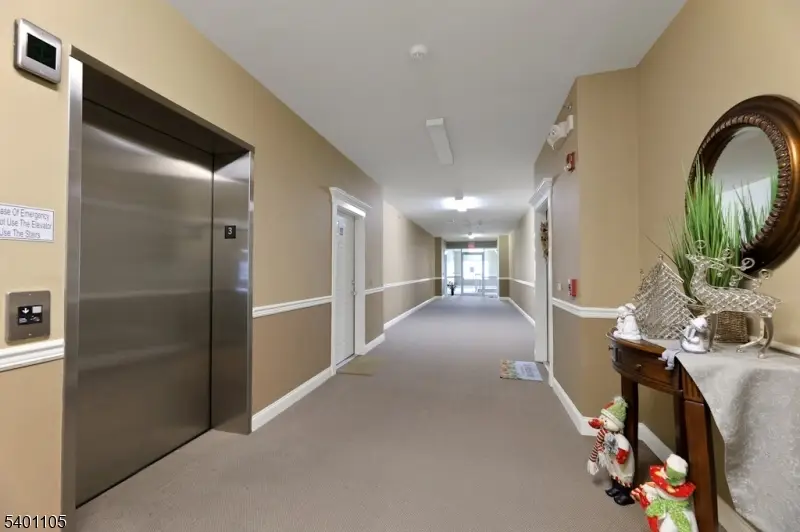 520 Victor St #42, Saddle Brook, NJ 07663 - #3