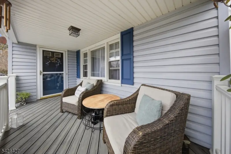 39 Center St, Pompton Lakes, NJ 07442 - #3