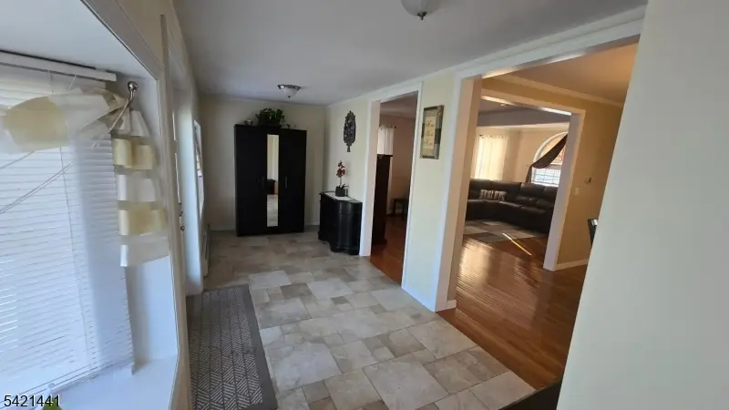 206 E Clay Ave, Roselle Park, NJ 07204 - #2
