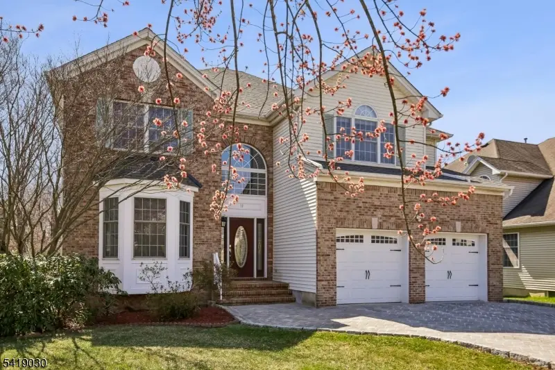 11 Windemere Ct, Whippany, NJ 07981 - #1