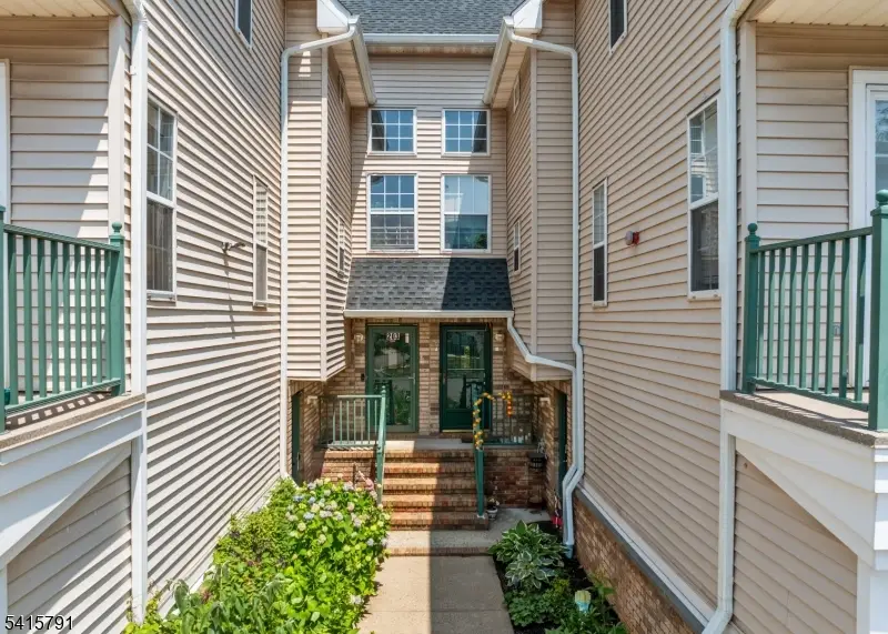 203 Rhoads Dr, Belle Mead, NJ 08502 - #2