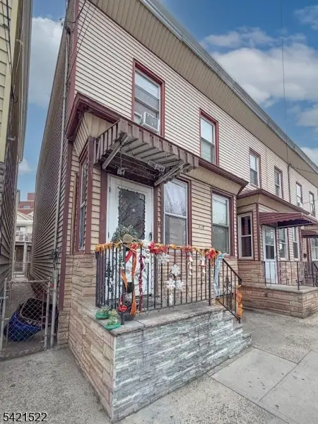 415 Lafayette St, Newark, NJ 07105 - #2