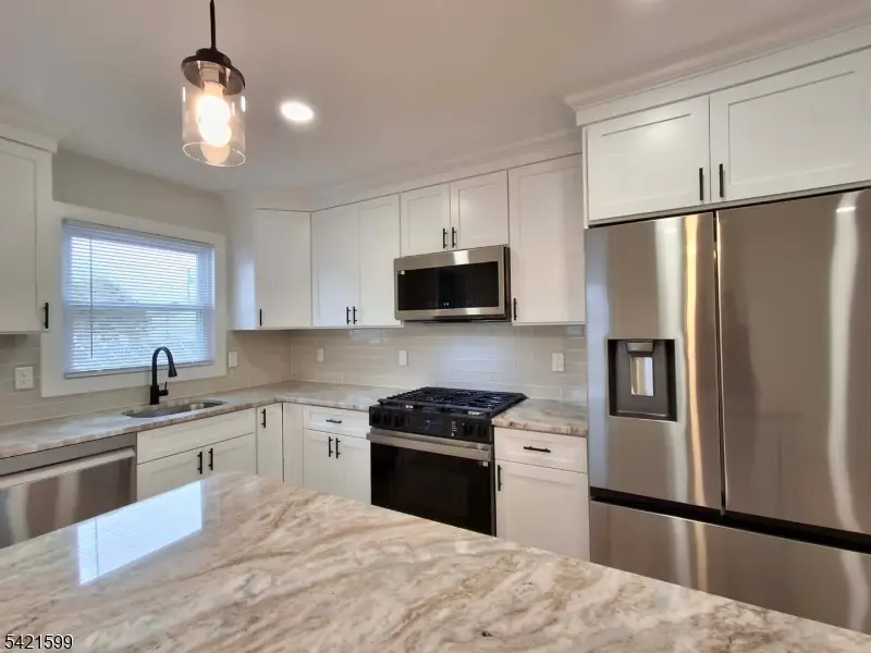 397 Lake Ave, Colonia, NJ 07067 - #1