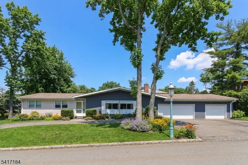 160 Glenview Rd, South Orange, NJ 07079 - #1