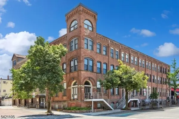 54-60 Mcwhorter St Unit 105 #105, Newark City, NJ 07105