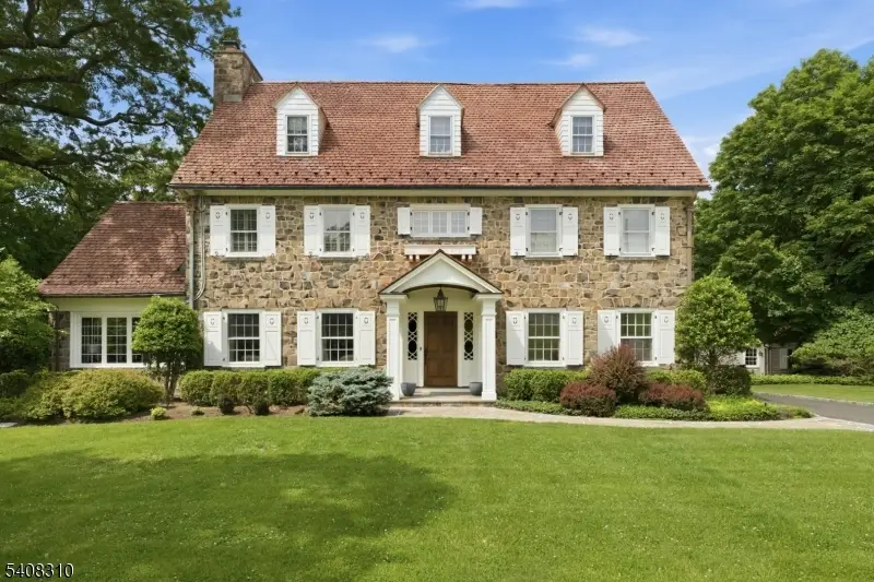 123 Highland Avenue, Millburn, NJ 07078 - #2