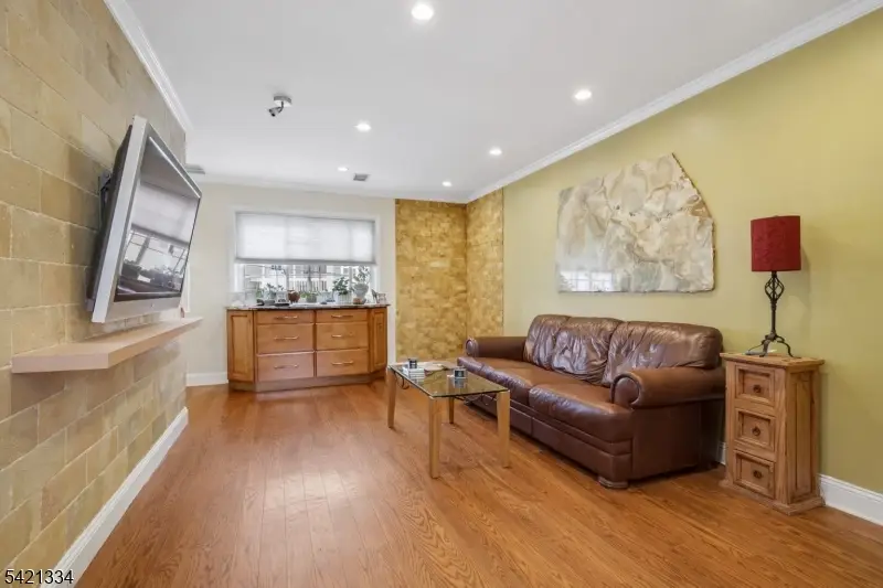 464 Meade St #2, City Of Orange, NJ 07050 - #3