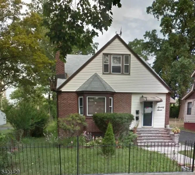 77 Ross St, East Orange, NJ 07018 - #1
