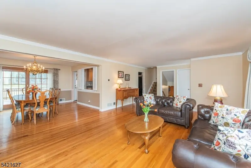 4 Oak Rdg, North Caldwell, NJ 07006 - #3