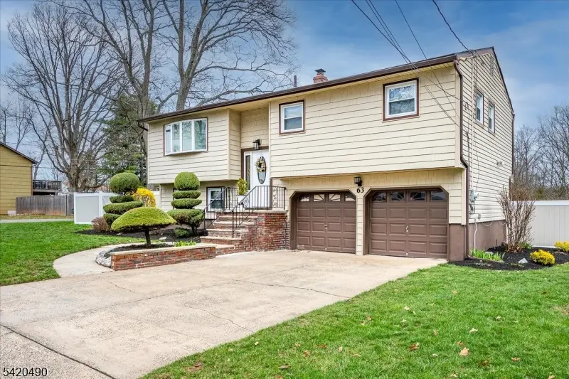 63 Arden St, Franklin, NJ 08873 - #3