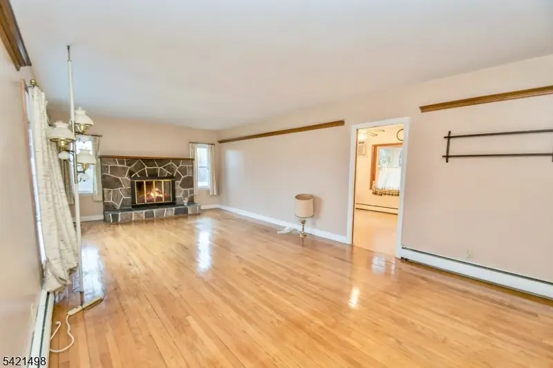 17 Hilltop Rd, Alexandria, NJ 07435 - #3