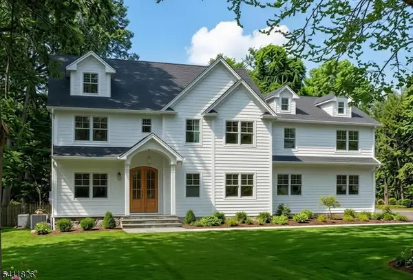 22 Floral St, Chatham Twp., NJ 07928