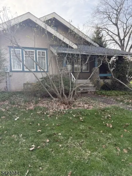 37 Parker St, Belvidere, NJ 07823 - #1