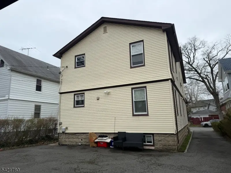 538 N Maple Ave, East Orange, NJ 07017 - #3