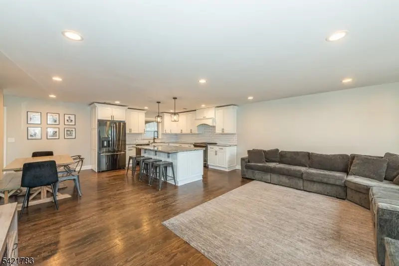 28 Riverview Rd, Oak Ridge, NJ 07438 - #2