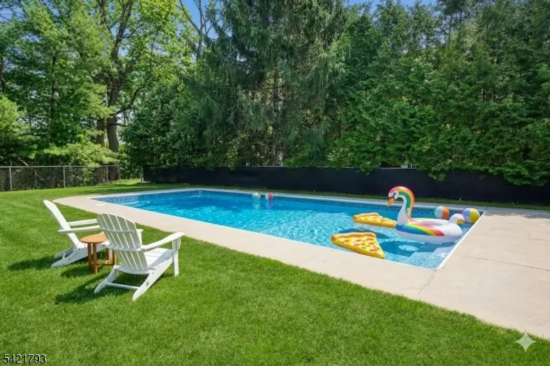 8 Village Green Ct, South Orange, NJ 07079 - #2