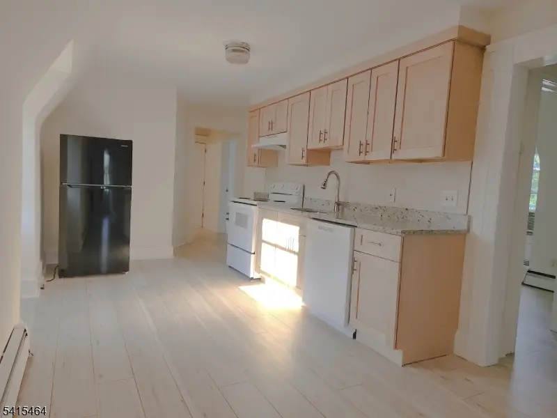 15 E Clay Ave, Roselle Park, NJ 07204 - #2