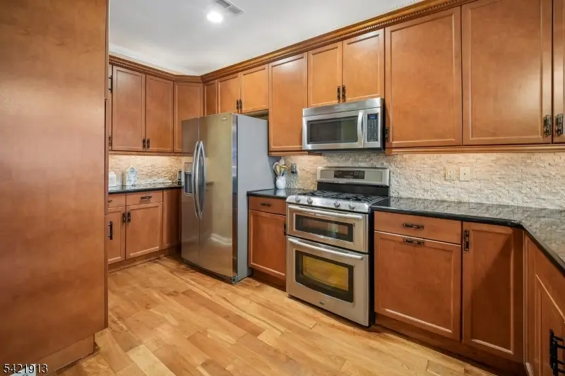 1403 Pointe Gate Dr #1403, Livingston, NJ 07039 - #3