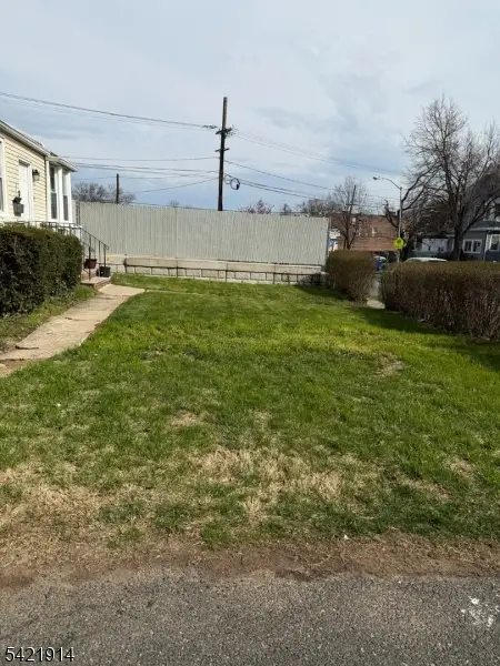 479 Prospect St, East Orange, NJ 07017 - #2