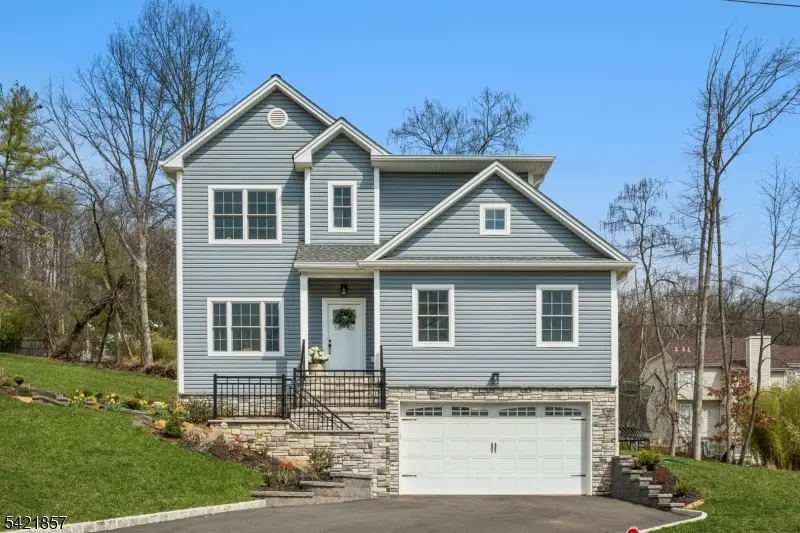 518 Cardinal Ln, Green Brook, NJ 08812 - #2