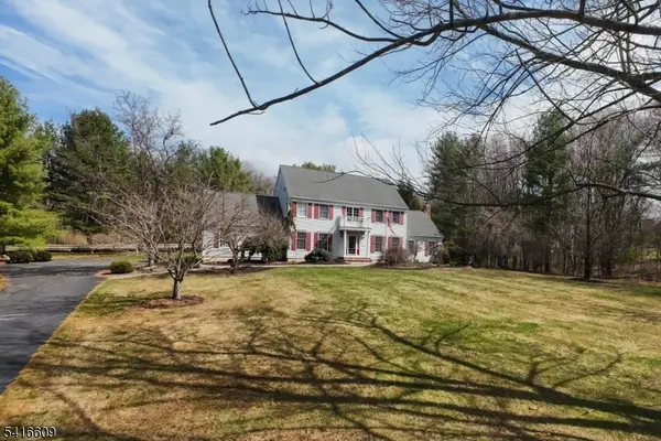 160 Hartpence Rd, Alexandria Twp., NJ 08848