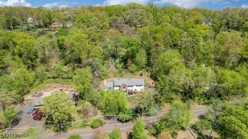 63 Twin Oaks Rd, Bridgewater, NJ 08807 - #3