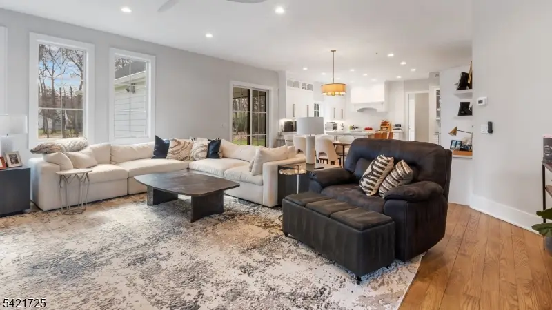 7 Woodcrest Rd, Florham Park, NJ 07932 - #3