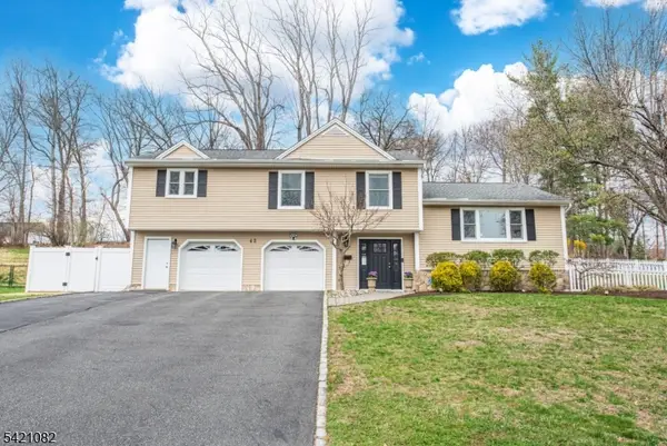 43 Pinchbrook Dr, Florham Park Boro, NJ 07932