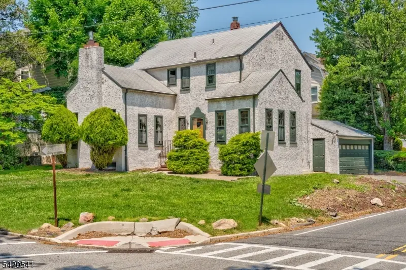 55 Luddington Rd, West Orange, NJ 07052 - #1