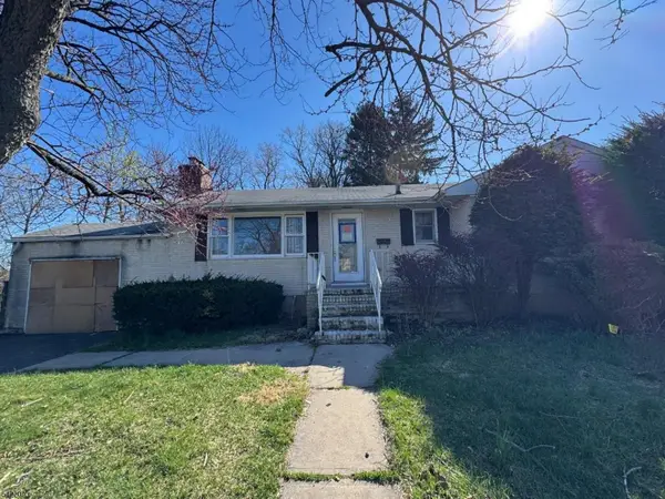 415 N 16th St, Kenilworth Boro, NJ 07033