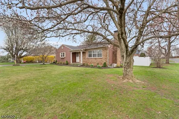 719 Brooklyn Ave, Raritan Boro, NJ 08869