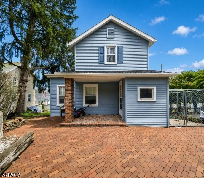 24 W Main St, Clinton, NJ 08809 - #2