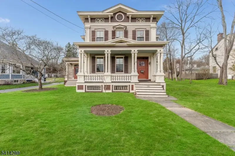 68 W Main St, Clinton, NJ 08801 - #1