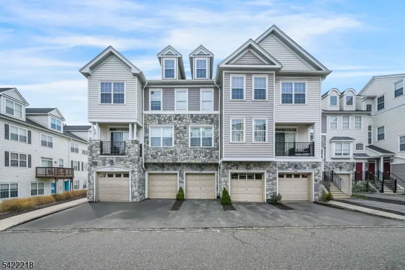 175 George Russell Way, Clifton, NJ 07013 - #1