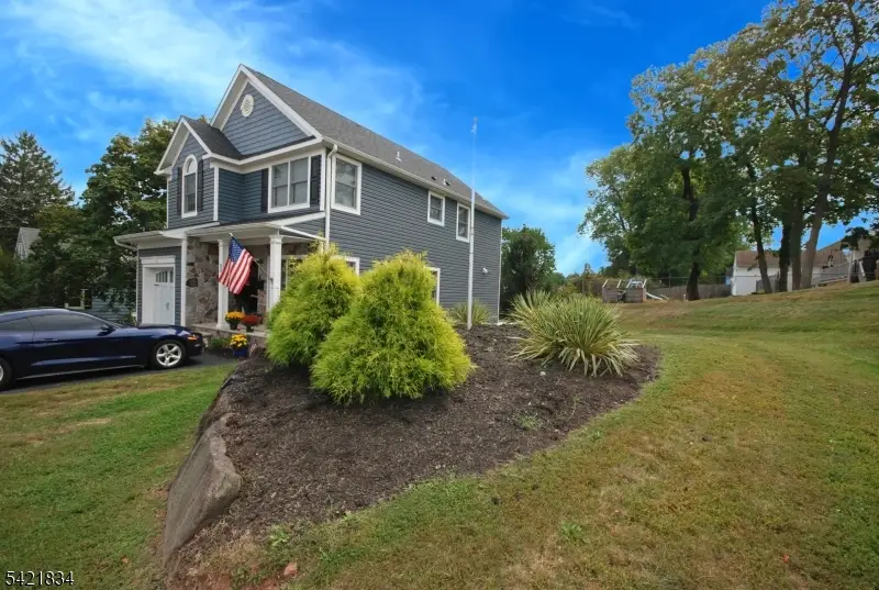 30 Capner St, Flemington, NJ 08822 - #1