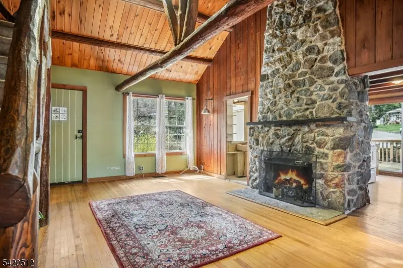 6 West Cir, Ringwood, NJ 07456 - #2