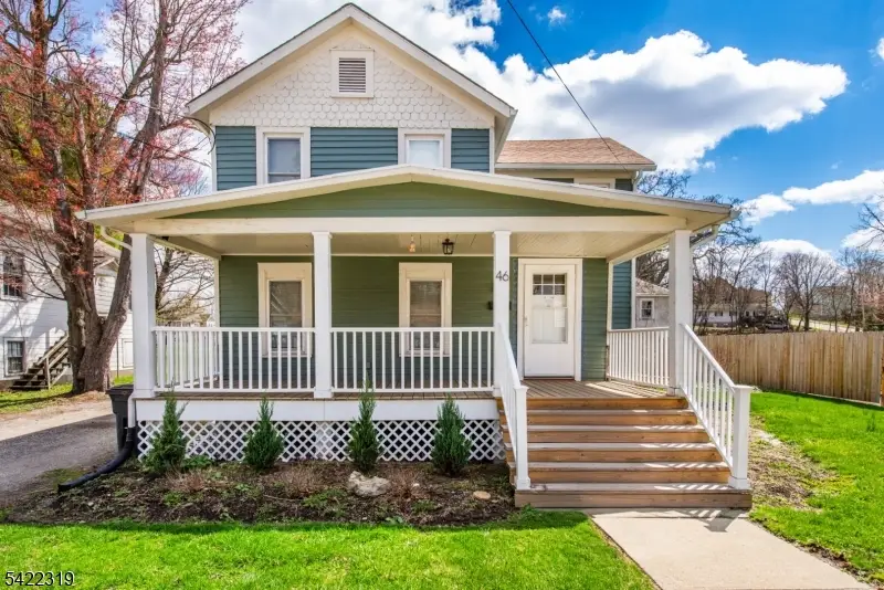 46 E Main St, Sussex, NJ 07461 - #1