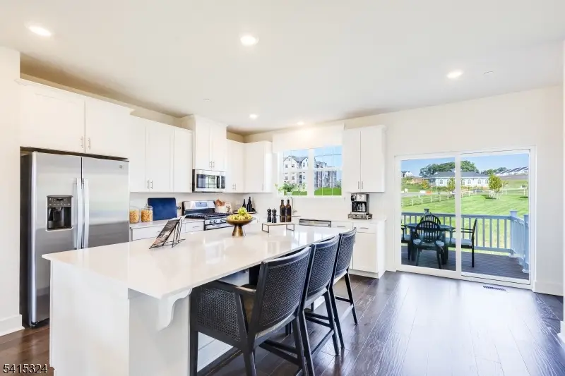 79 Eastwood Ter #79, East Hanover, NJ 07936 - #1