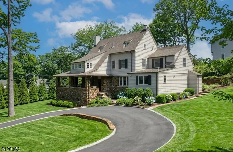 129 Watchung Ave, Chatham, NJ 07928 - #1