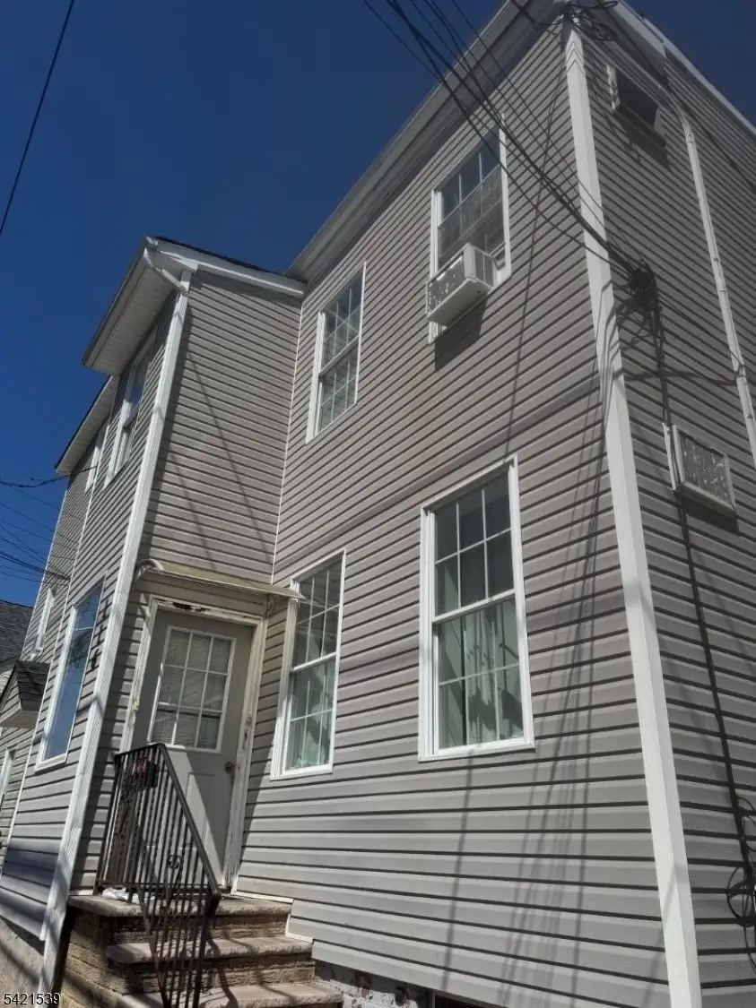 116 Redwood Ave, Paterson, NJ 07522 - #1