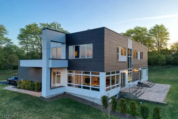 30 Kokora Ave, Montville Twp., NJ 07045