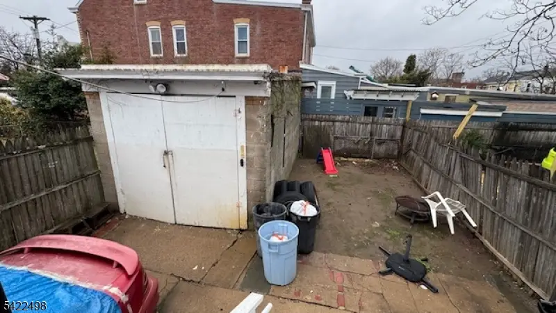 182 Liberty St, Trenton, NJ 08611 - #3