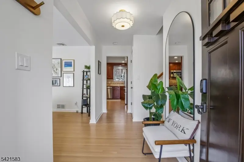 27 Garden Oval, Springfield, NJ 07081 - #2