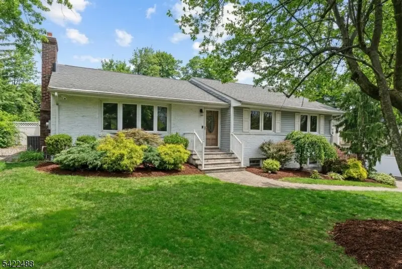 360 Upland Rd, Mountainside, NJ 07092 - #1