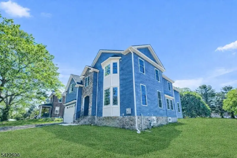 210 Corliss Avenue, Phillipsburg, NJ 08865 - #1