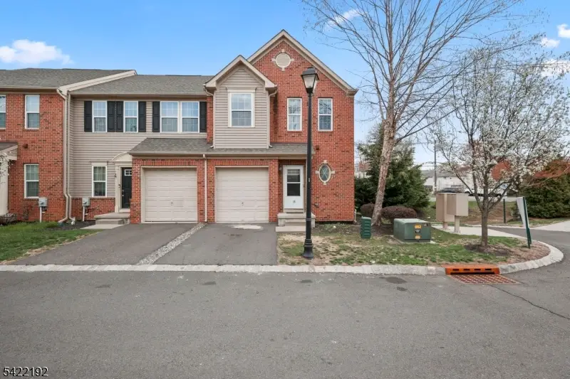 18 Panfili Ln, Hamilton, NJ 08610 - #2