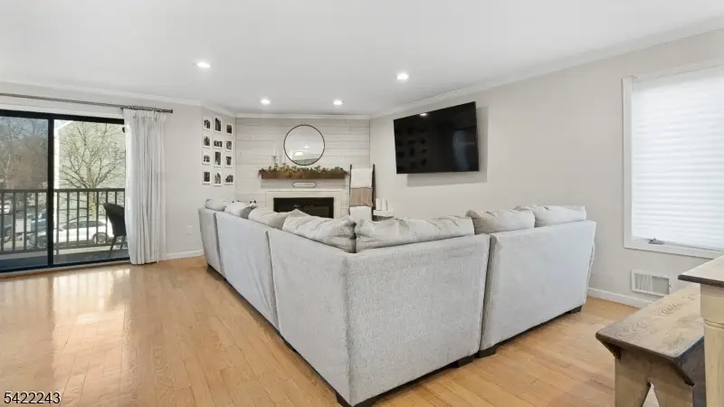 42- A Triumph Ct #A, East Rutherford, NJ 07073 - #2