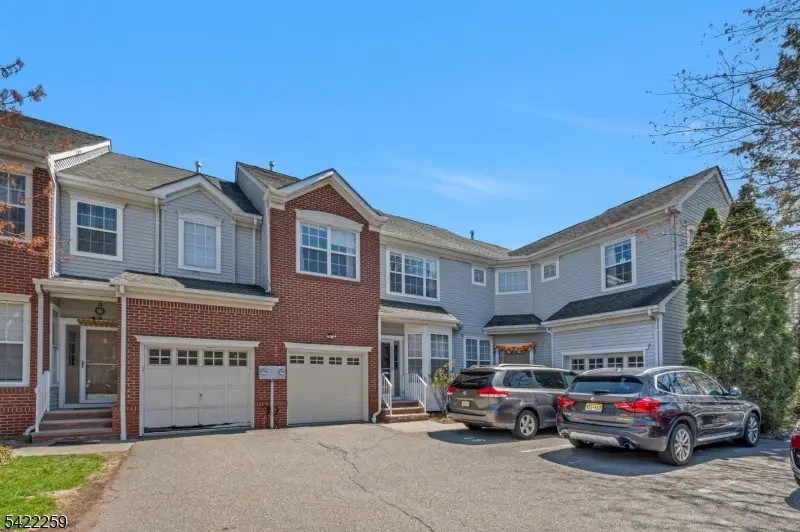 17 Gordon Cir, Parsippany, NJ 07054 - #2