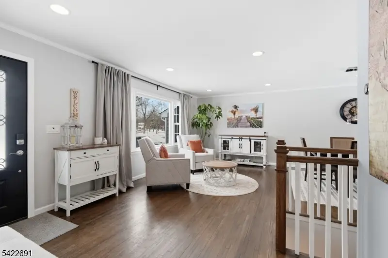 62 Forest Ave, Berkeley Heights, NJ 07922 - #3