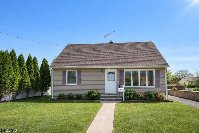 116 Riverdale Rd, Pompton Lakes, NJ 07442 - #1